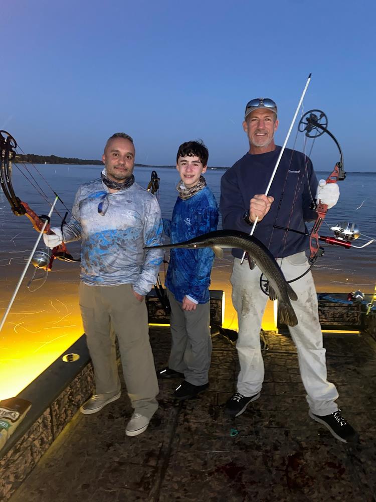 Freshwater Bowfishing Charters - West Shore Outfitters